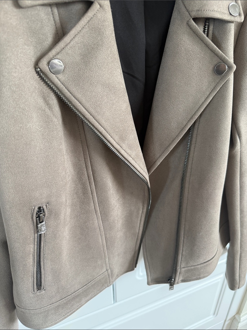 Simons Jacket - Picture 4 of 4